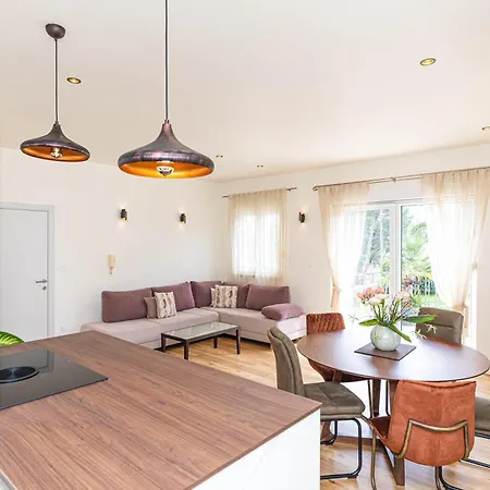 Jokica شقة سبليت