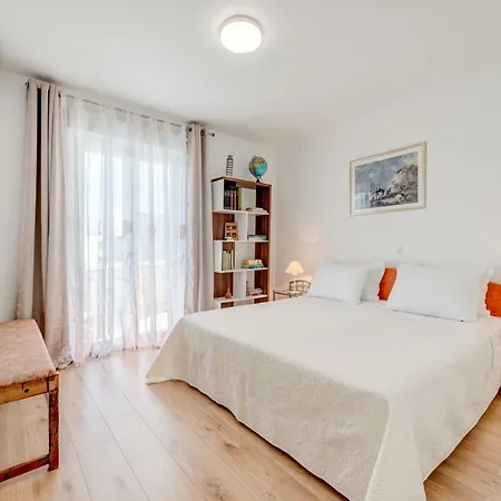 Jokica Apartmán *